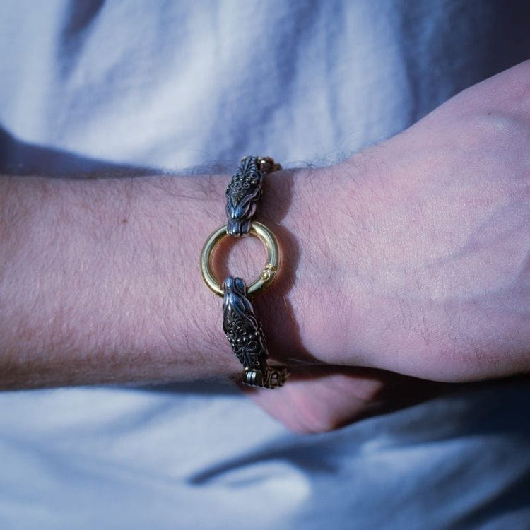 WorldNorse Men's Double Wolf Head Animal Bracelet - image 3