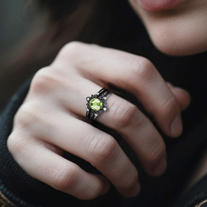 WorldNorse Bloom of Idunn Ring - image 1