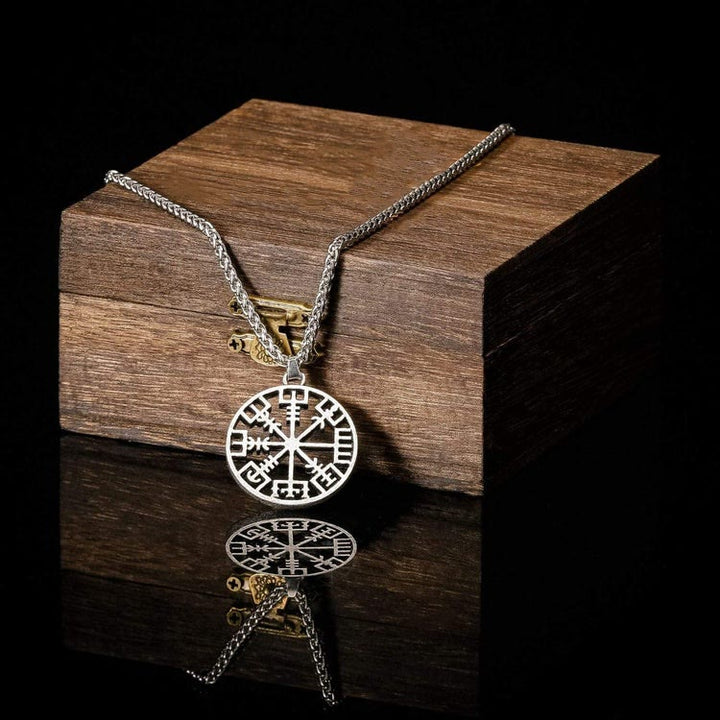 WorldNorse Classic Vegvisir Compass Viking Necklace
