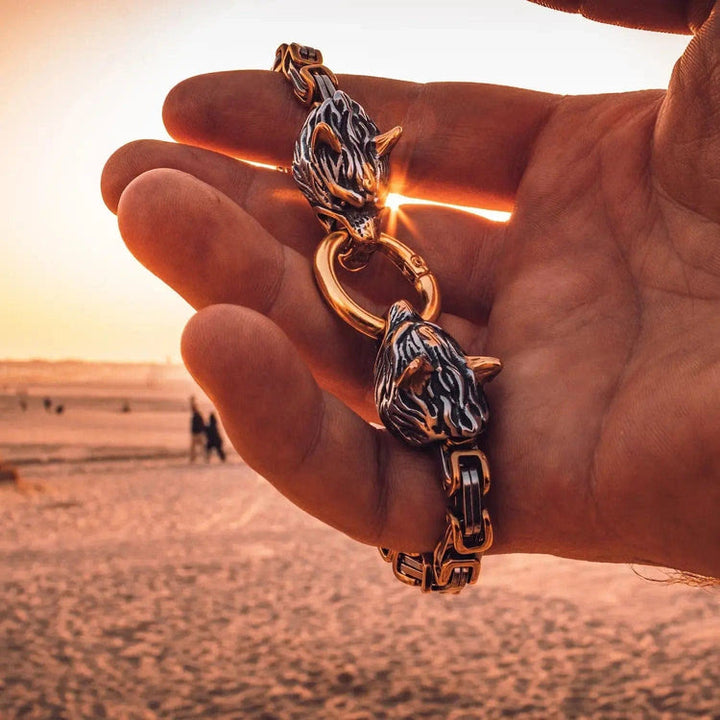 WorldNorse Nordic Geri And Freki Wolves Bracelet