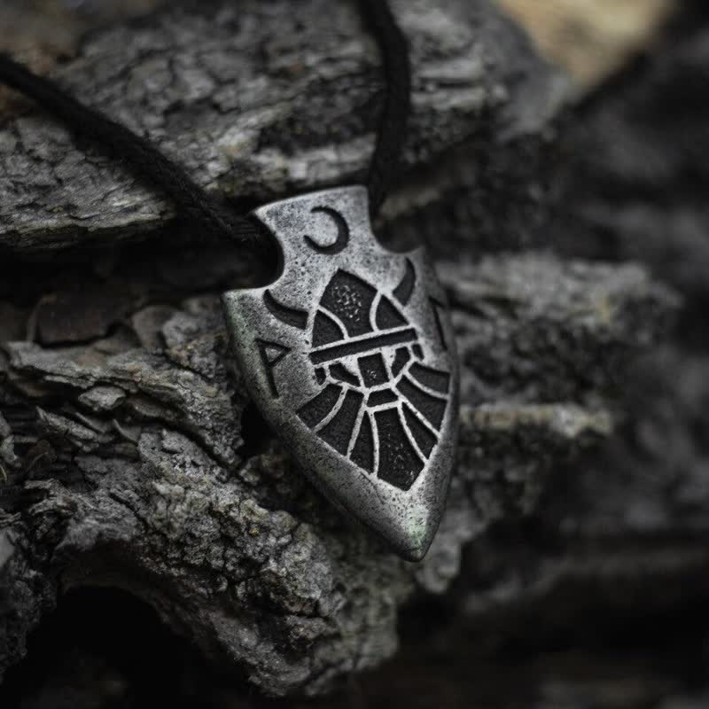 WorldNorse Men's Viking Odin Rune Arrowhead Necklace