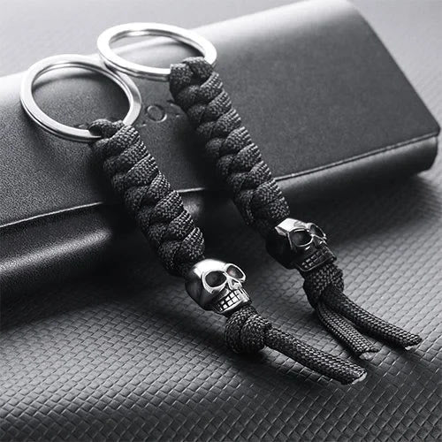 WorldNorse Skull Parachute Rope Keychain