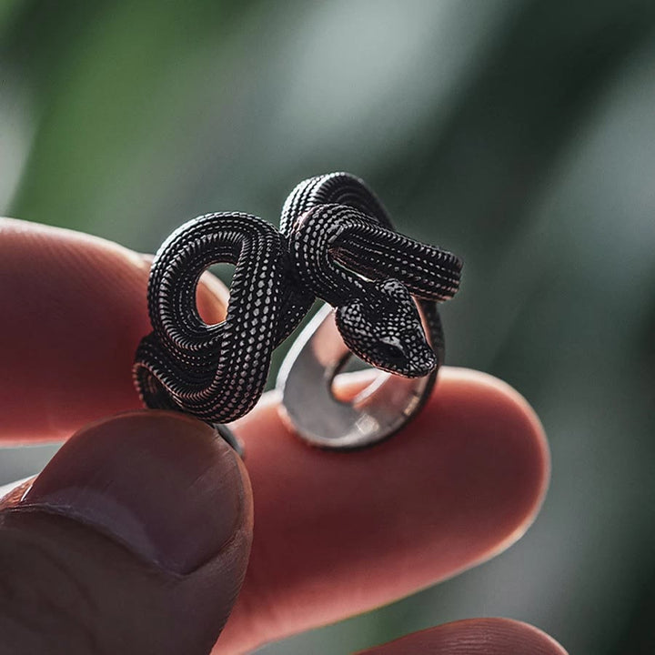 WorldNorse Unleash Your Fierce Side Twisted Viper Ring