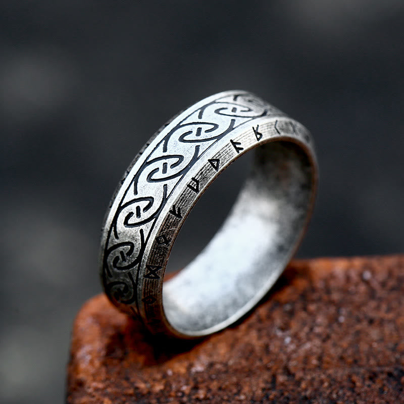 WorldNorse Retro Rune Celtic Knot Ring