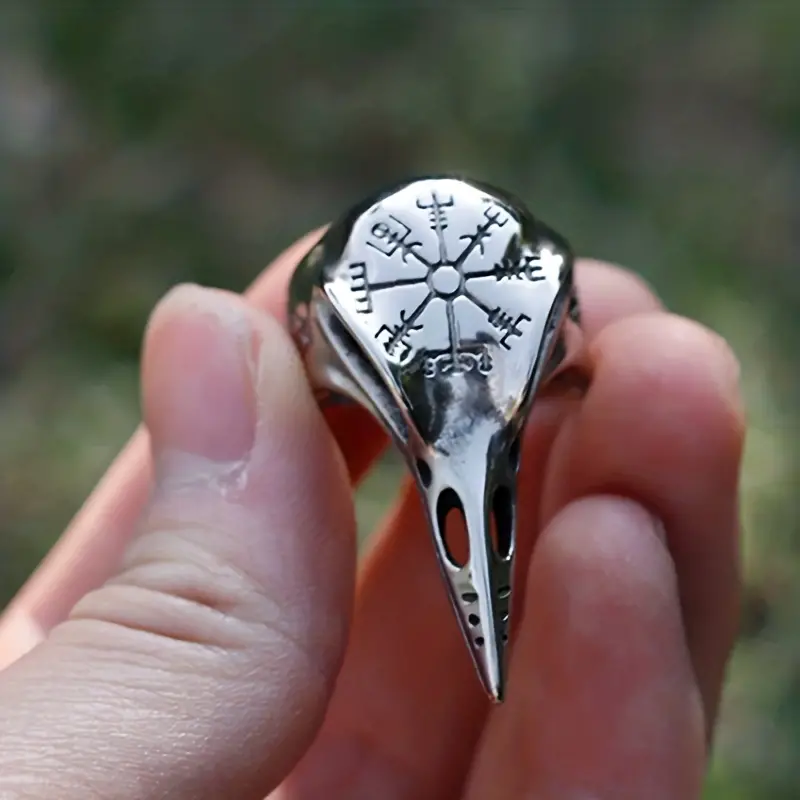 WorldNorse Men's Crow Skull Vegvisir Ring