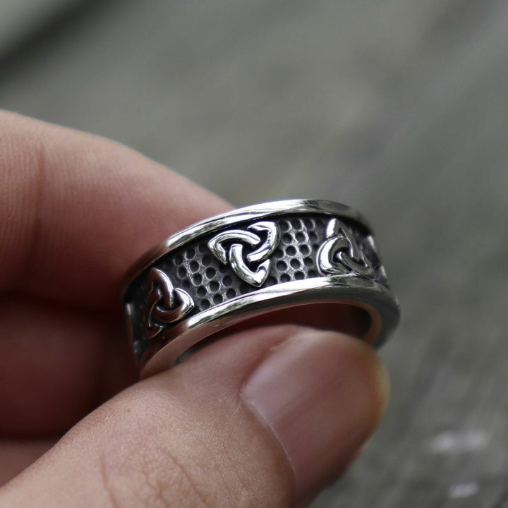 WorldNorse Triple Horn of Odin Norse Viking Ring