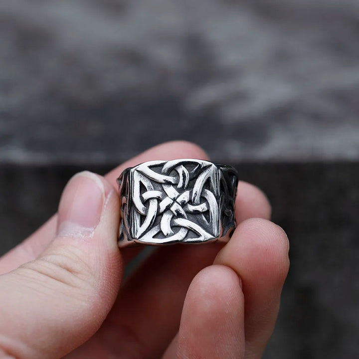 WorldNorse Celtic Knot Stainless Steel Viking Ring