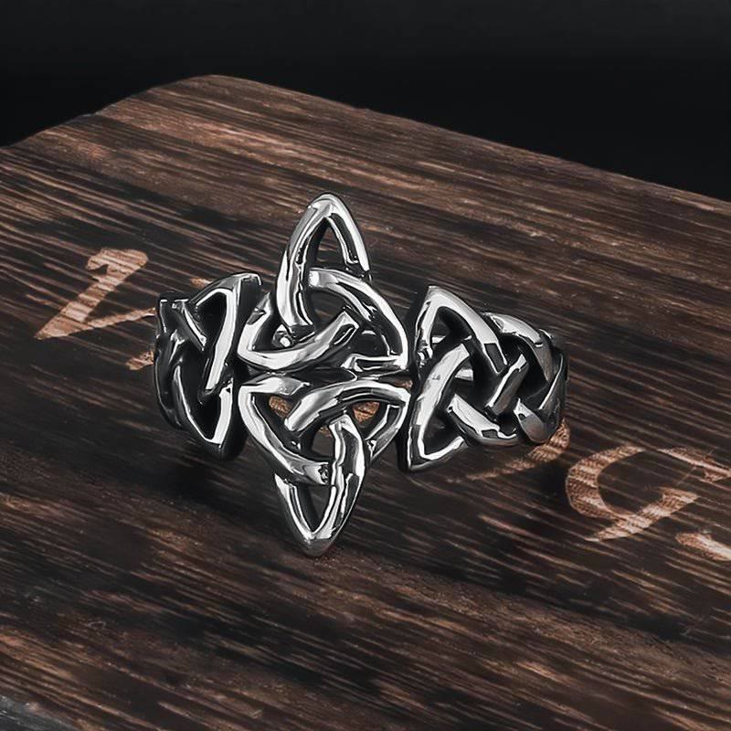 WorldNorse Celtic Knot Triple Horn Of Odin Ring