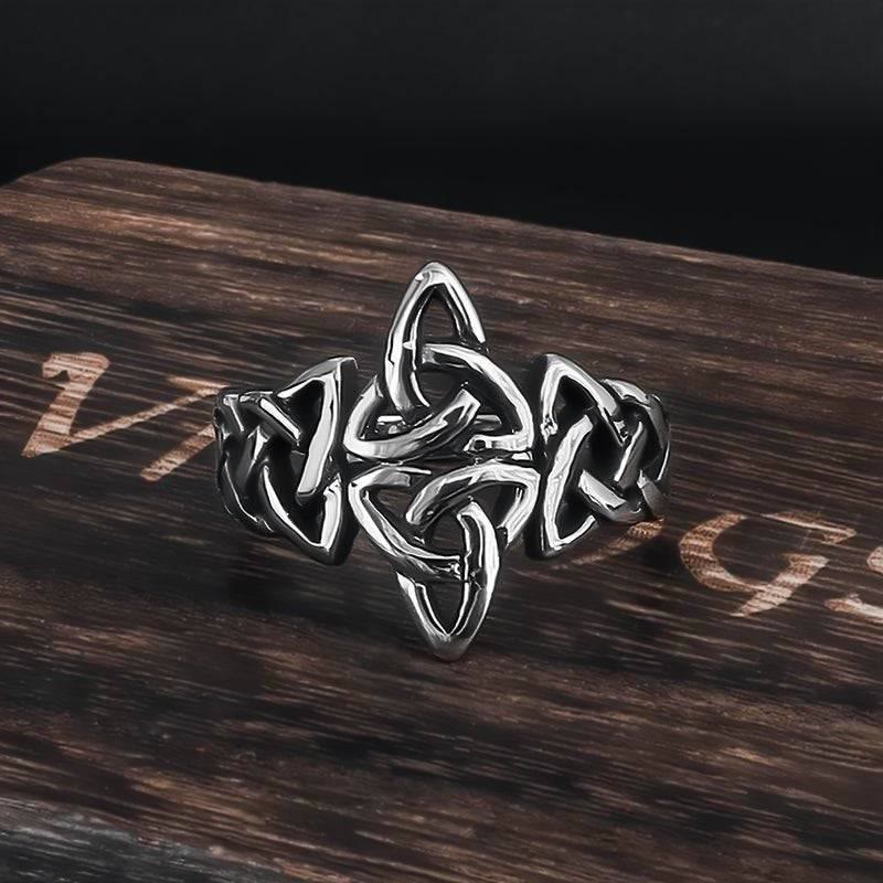 WorldNorse Celtic Knot Triple Horn Of Odin Ring