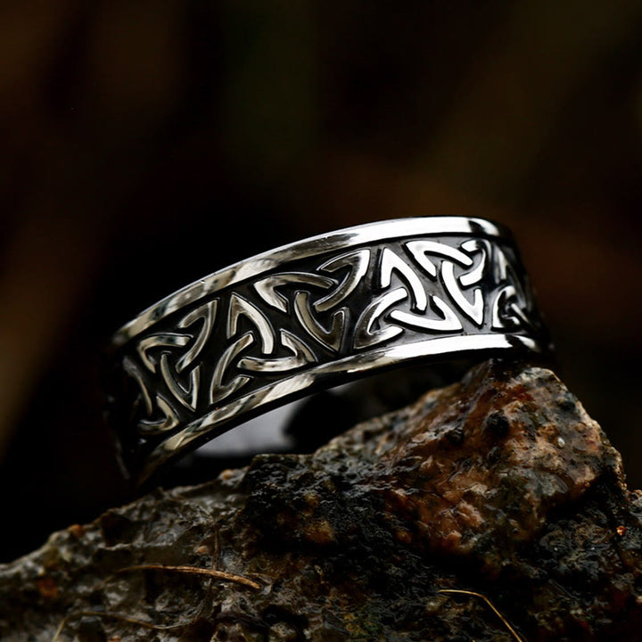 WorldNorse Nordic Viking Totem Celtic Knot Ring