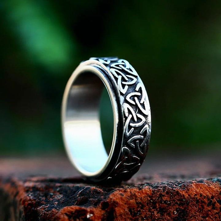 WorldNorse Nordic Viking Totem Celtic Knot Ring