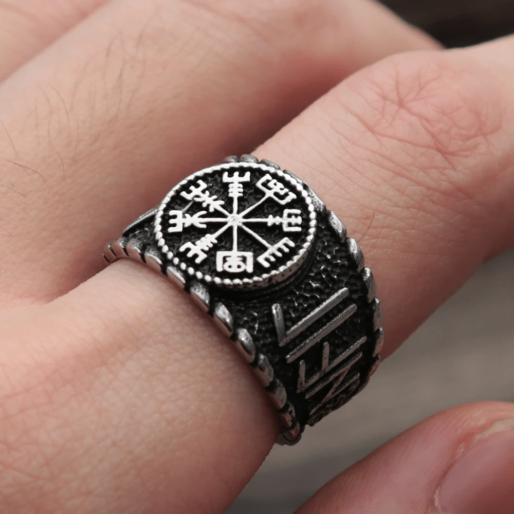 WorldNorse Vegvisir And Runes Stainless Steel Viking Ring