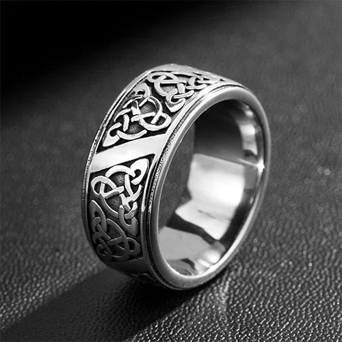 WorldNorse Stainless Steel Nordic Viking Celtic Knot Ring