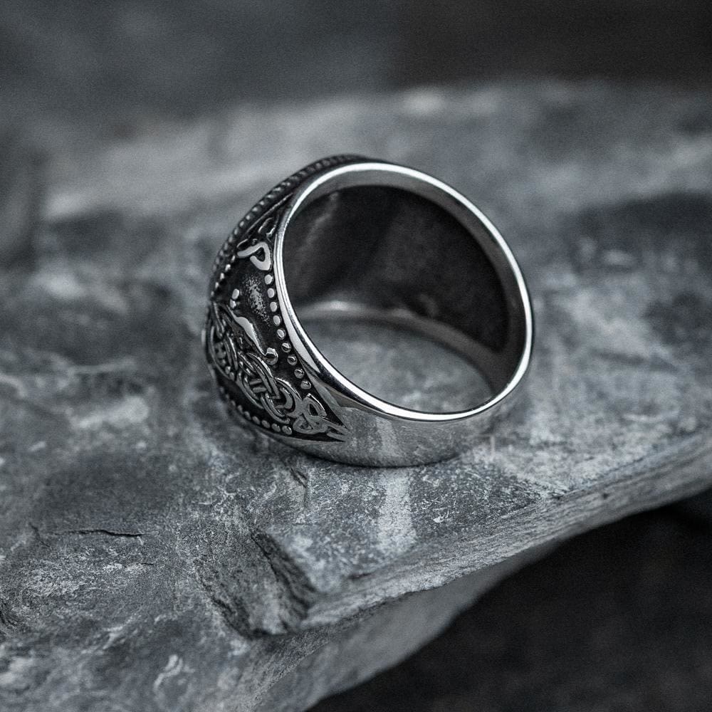 WorldNorse Helm Of Awe Rune And Triquetra Amulet Ring