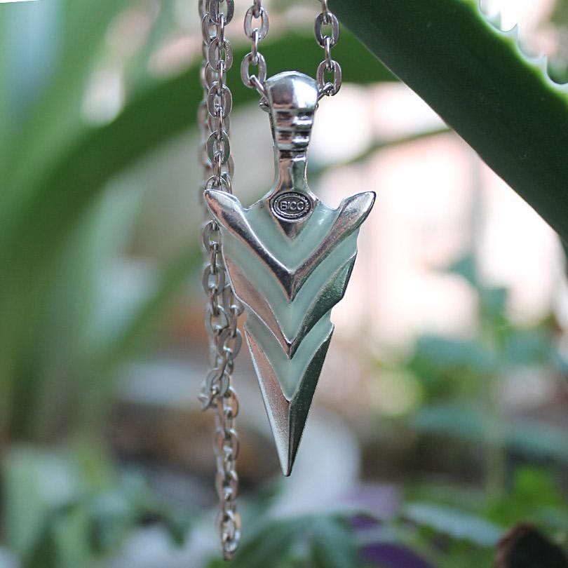 WorldNorse Glow In The Dark Arrowhead Necklace - image 1