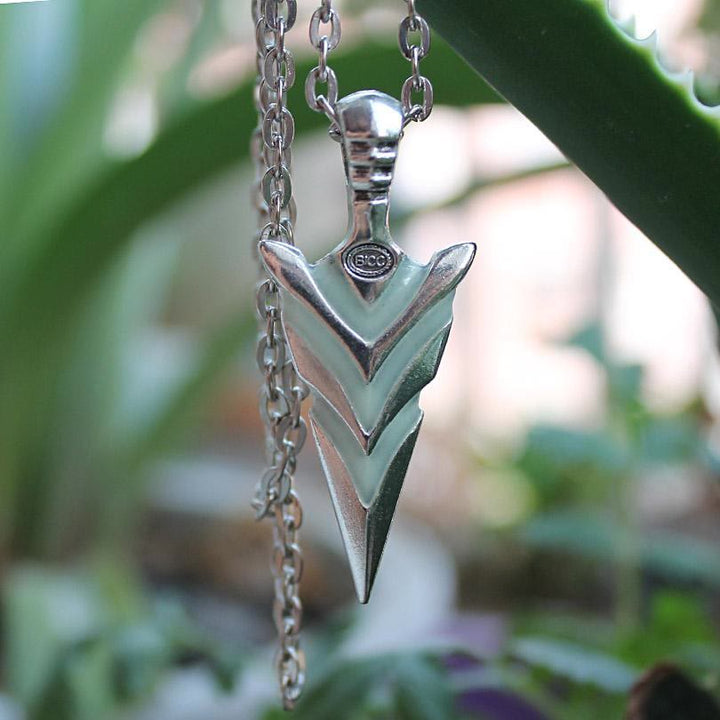 WorldNorse Glow In The Dark Arrowhead Necklace - image 1