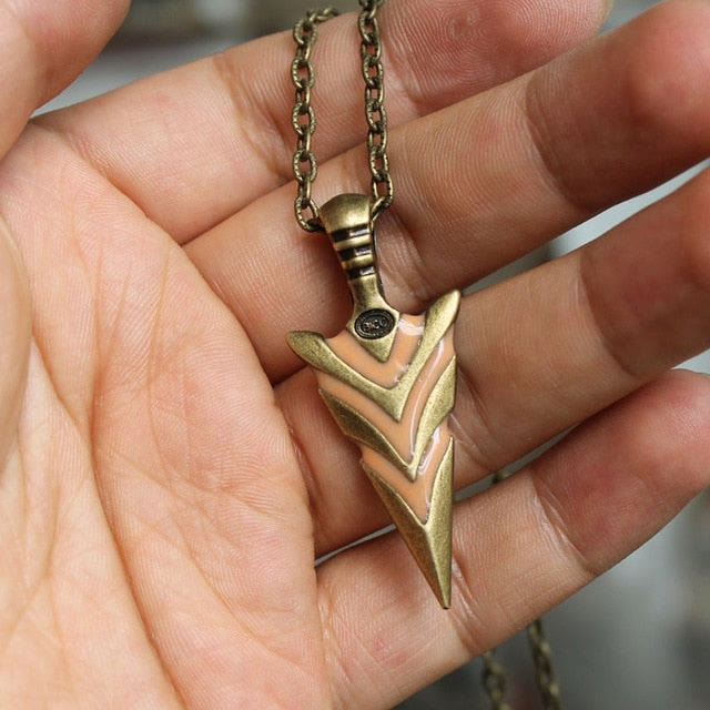 WorldNorse Glow In The Dark Arrowhead Necklace - Gold#Red Light - image 8