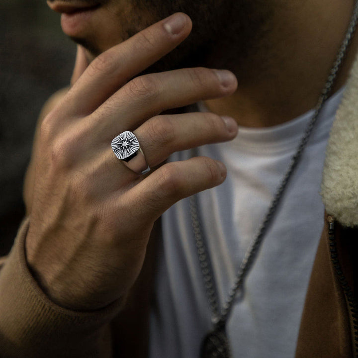 WorldNorse Minimalist Polaris Star Rectangle Ring