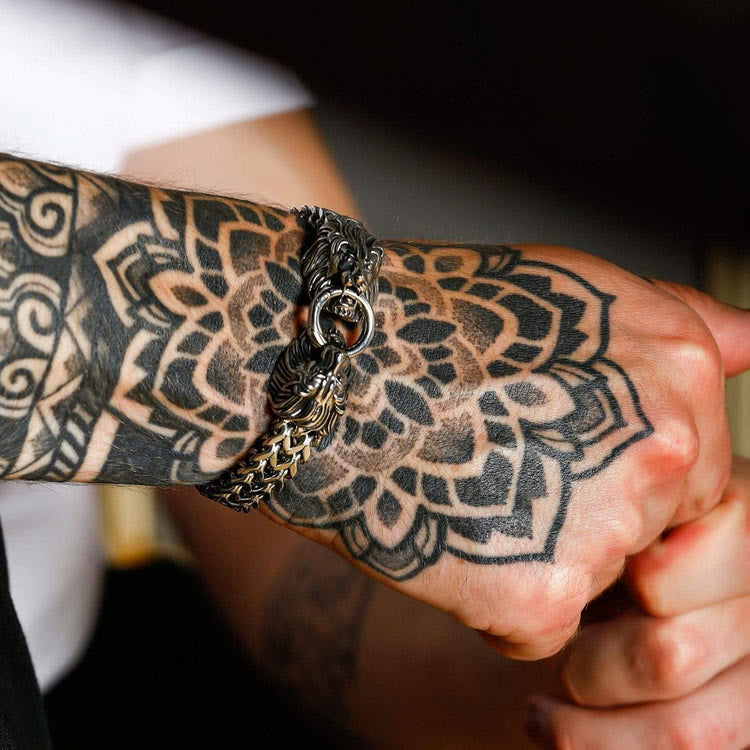 WorldNorse Double Lion Head Viking Bracelet - image 1