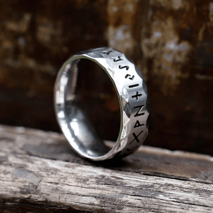 WorldNorse Vintage Futhark Rune Viking Amulet Ring