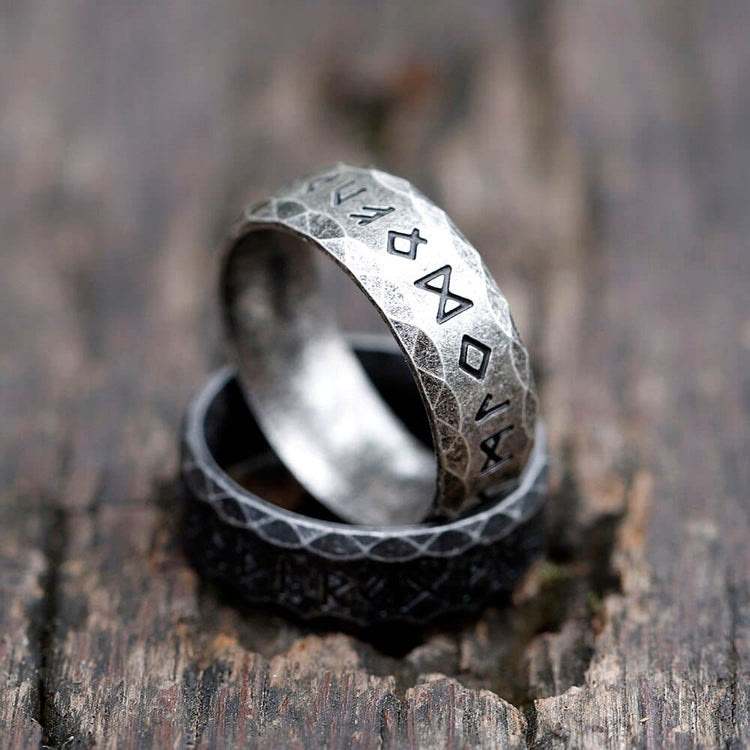 WorldNorse Vintage Futhark Rune Viking Amulet Ring