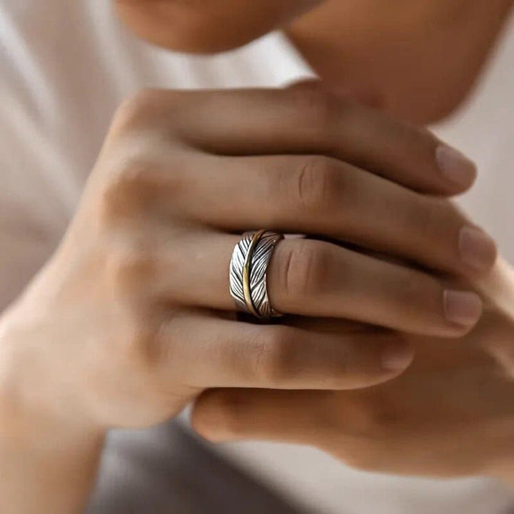 WorldNorse The Wings Of Raven Feather Ring - image 3