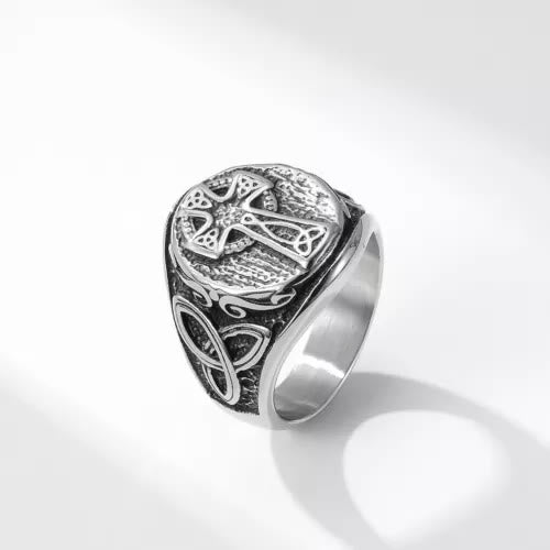 WorldNorse Nordic Gothic Celtic Knot Cross Ring