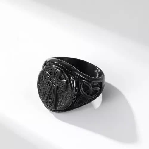 WorldNorse Nordic Gothic Celtic Knot Cross Ring