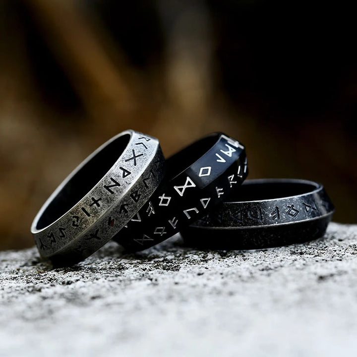 WorldNorse Vintage Viking Rune Retro Silver Black Ring