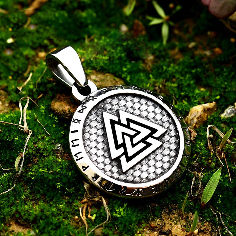 Valknut Triangle Viking Necklace – Stainless Steel Rune Pendant with ...