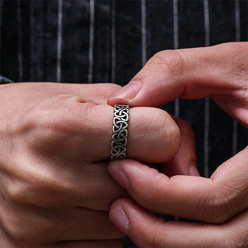 WorldNorse Nordic Triquetra Triangle Concise Ring - image 1