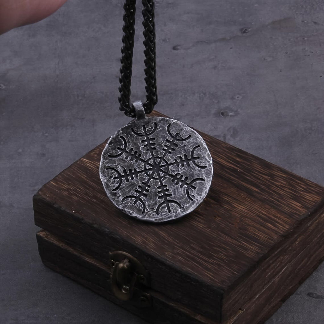 WorldNorse Viking Compass Pendant Vegvisir Necklace - image 3