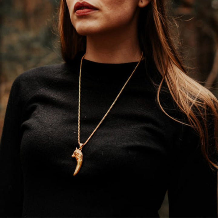 WorldNorse "Never Give Up" Wolf Necklace - image 9