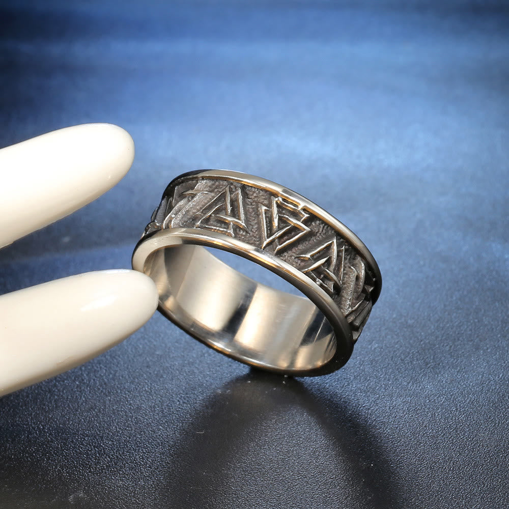 WorldNorse Nordic Vintage Valknut Triangle Knot Ring
