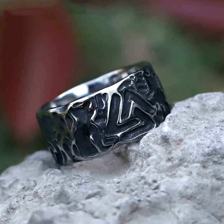 WorldNorse Vintage Unique Odin Valknut Domineering Ring