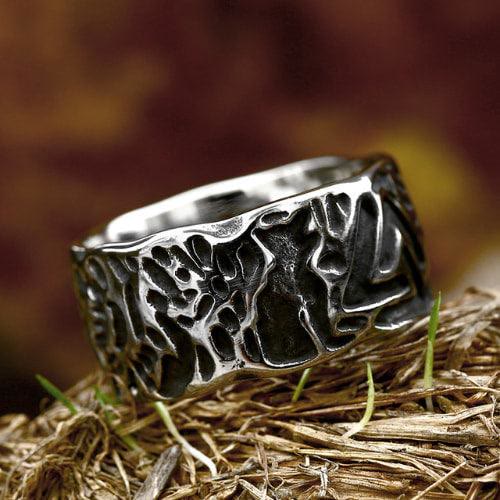 WorldNorse Vintage Unique Odin Valknut Domineering Ring