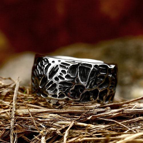 WorldNorse Vintage Unique Odin Valknut Domineering Ring