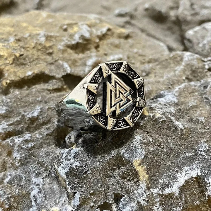 WorldNorse Valknut Triangle Biker Hollow Out Ring