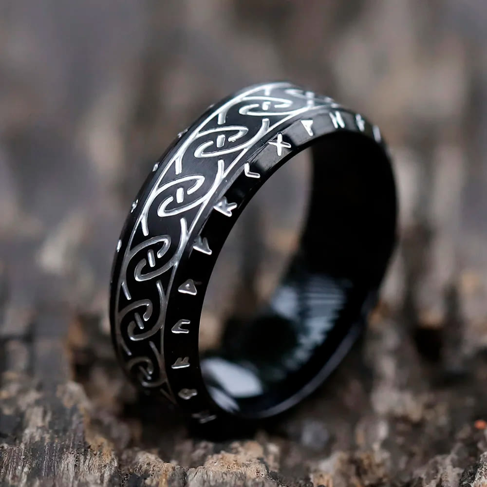 WorldNorse Retro Rune Celtic Knot Ring