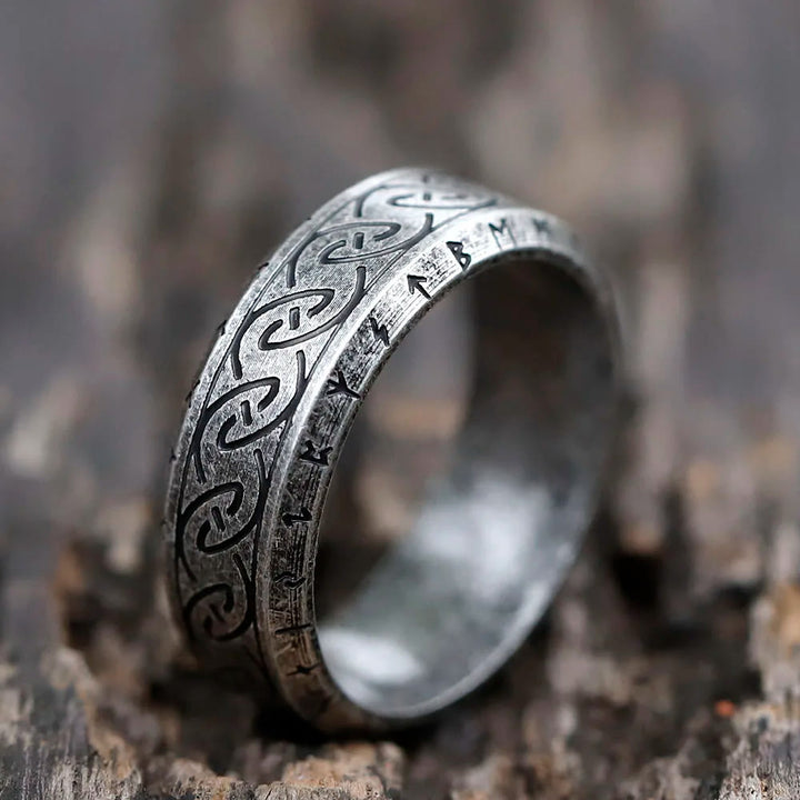 WorldNorse Retro Rune Celtic Knot Ring