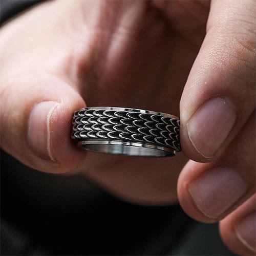 WorldNorse Retro Dragon Scale Spinner Anxiety Ring - image 2