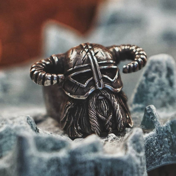 WorldNorse Vikings Helmet Warrior Ring