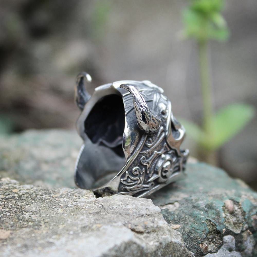 WorldNorse Ox Horn Skull Head Ring