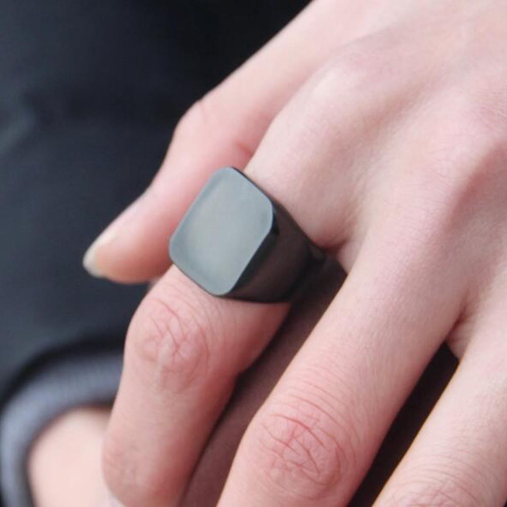 WorldNorse Light Surface Polished Square Punk Ring