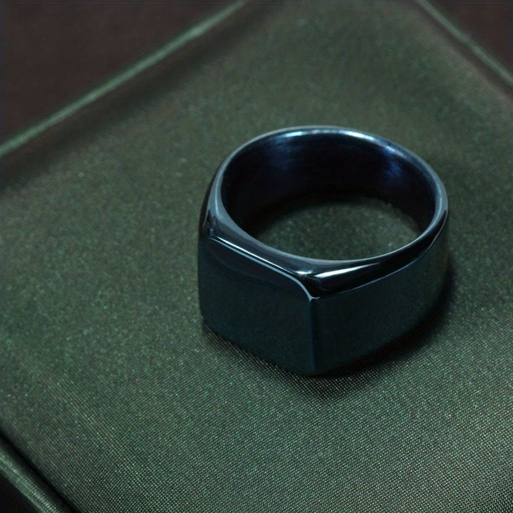 WorldNorse Light Surface Polished Square Punk Ring