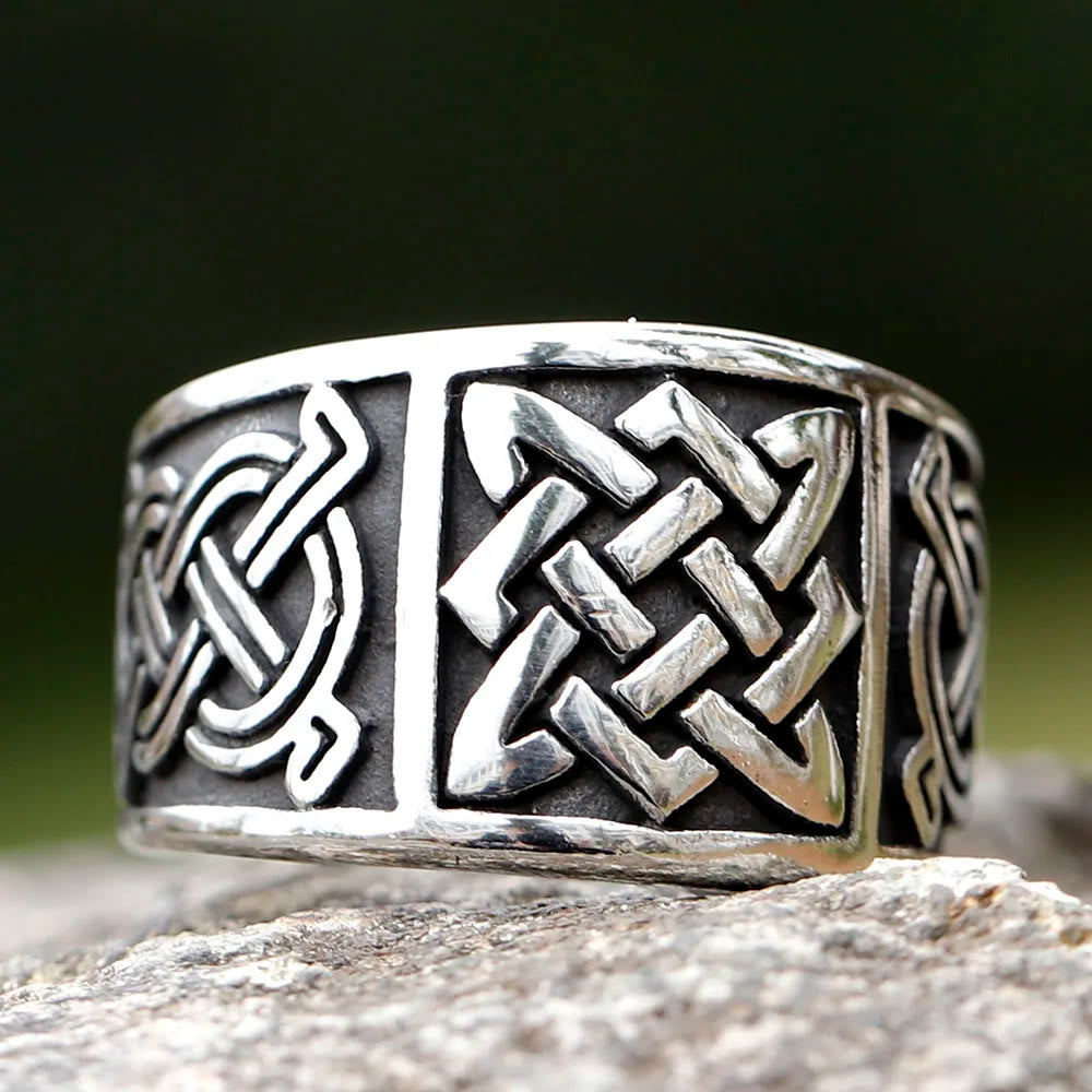 WorldNorse Celtic Knot  Signet Ring