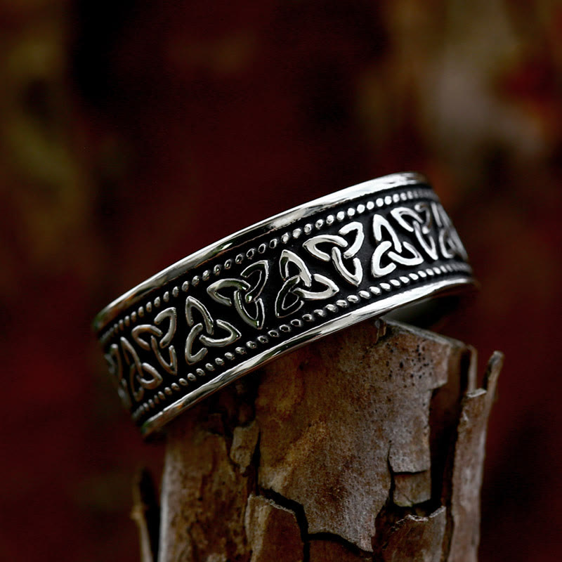 WorldNorse Nordic Triquetra Celtic Ring