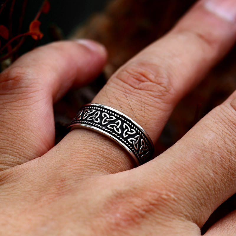 WorldNorse Nordic Triquetra Celtic Ring - image 1