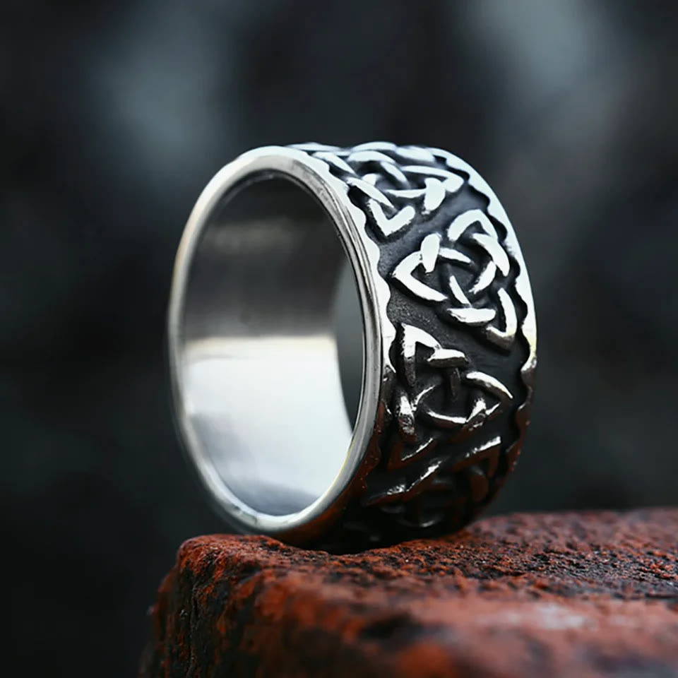 WorldNorse Viking Triquetra Knot Ring