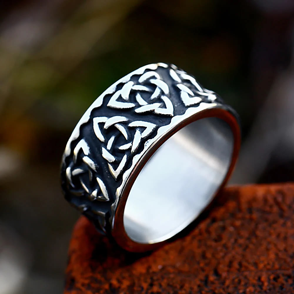 WorldNorse Viking Triquetra Knot Ring